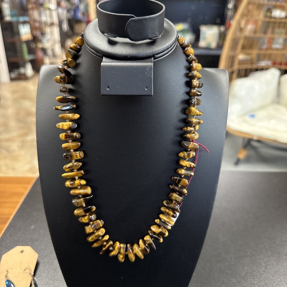 Tigers Eye necklace‎